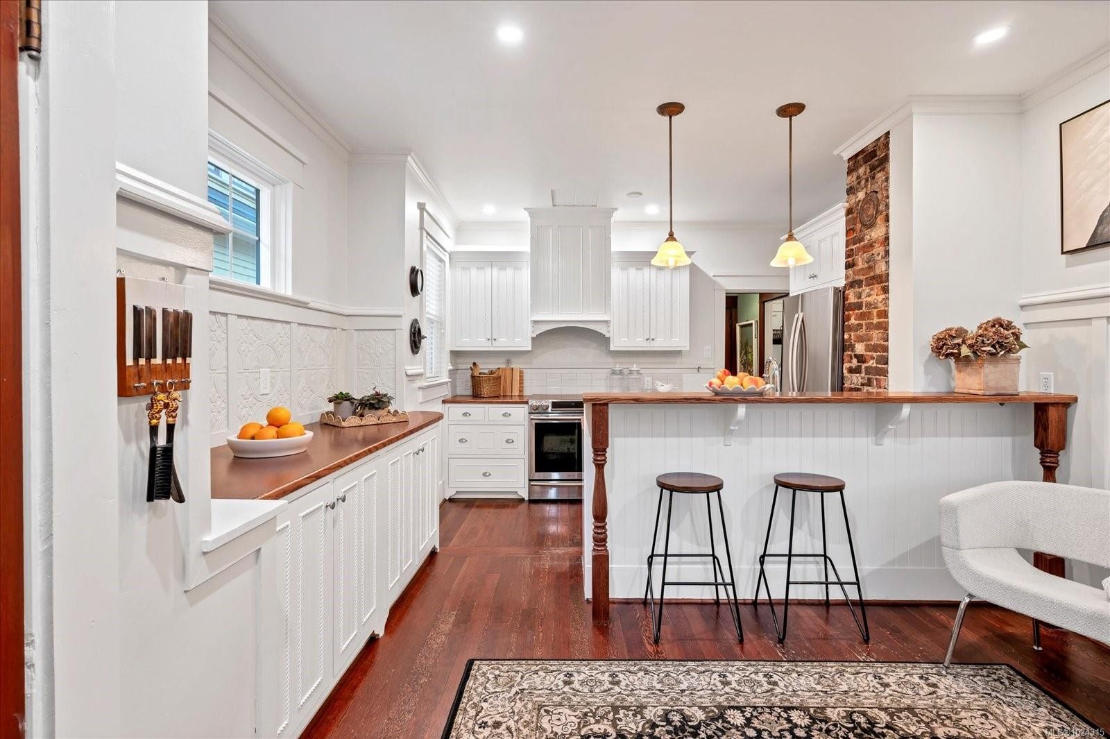 16 Irwin St, Nanaimo, BC