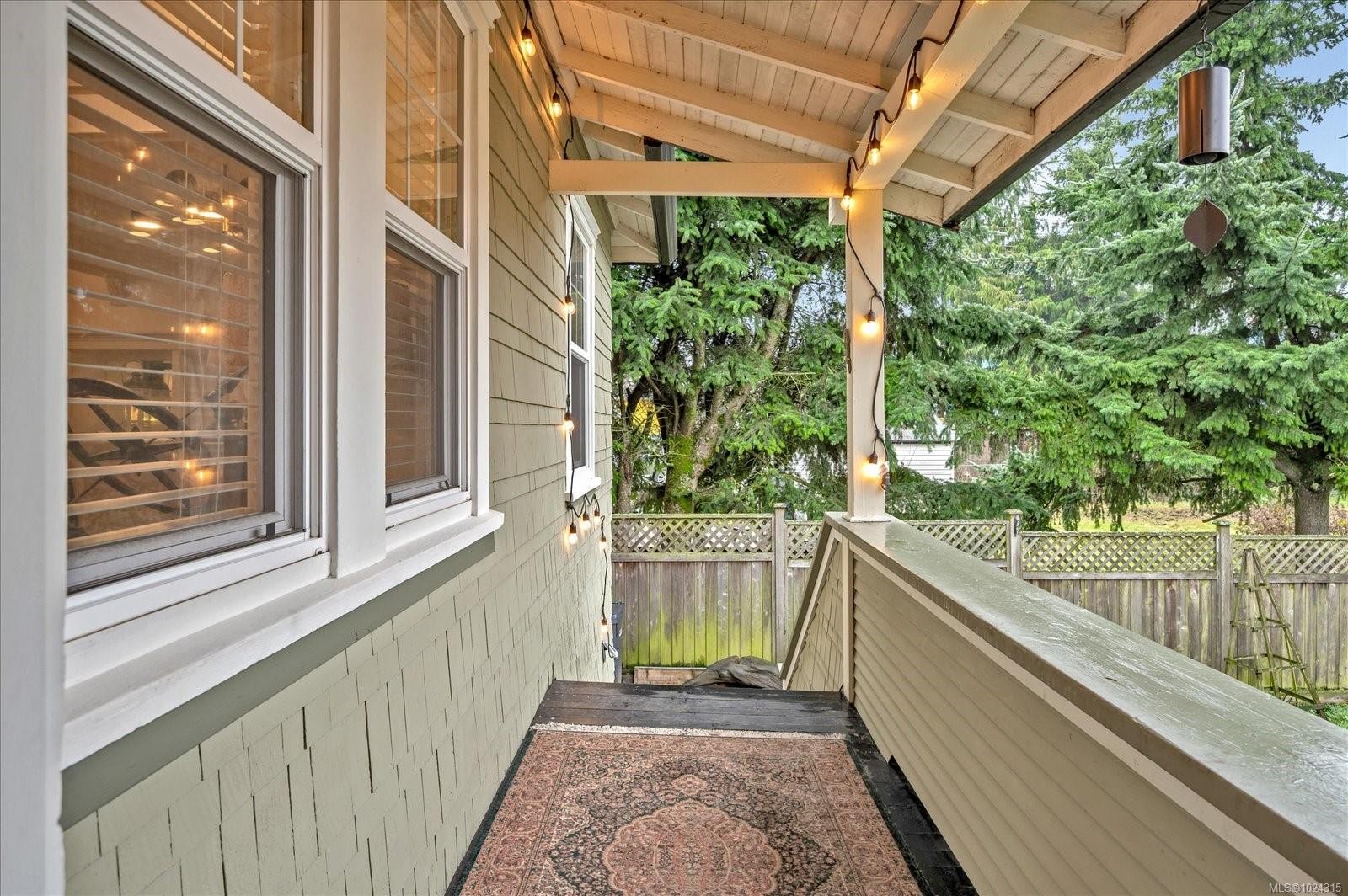 16 Irwin St, Nanaimo, BC