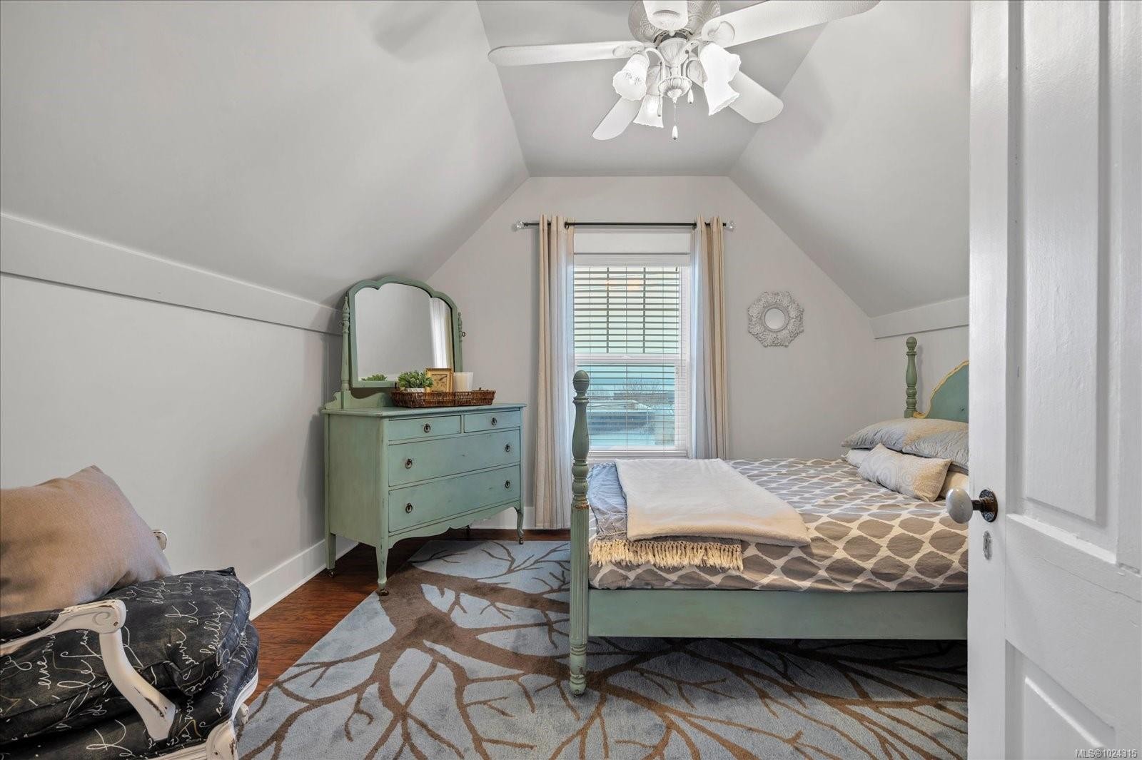 16 Irwin St, Nanaimo, BC