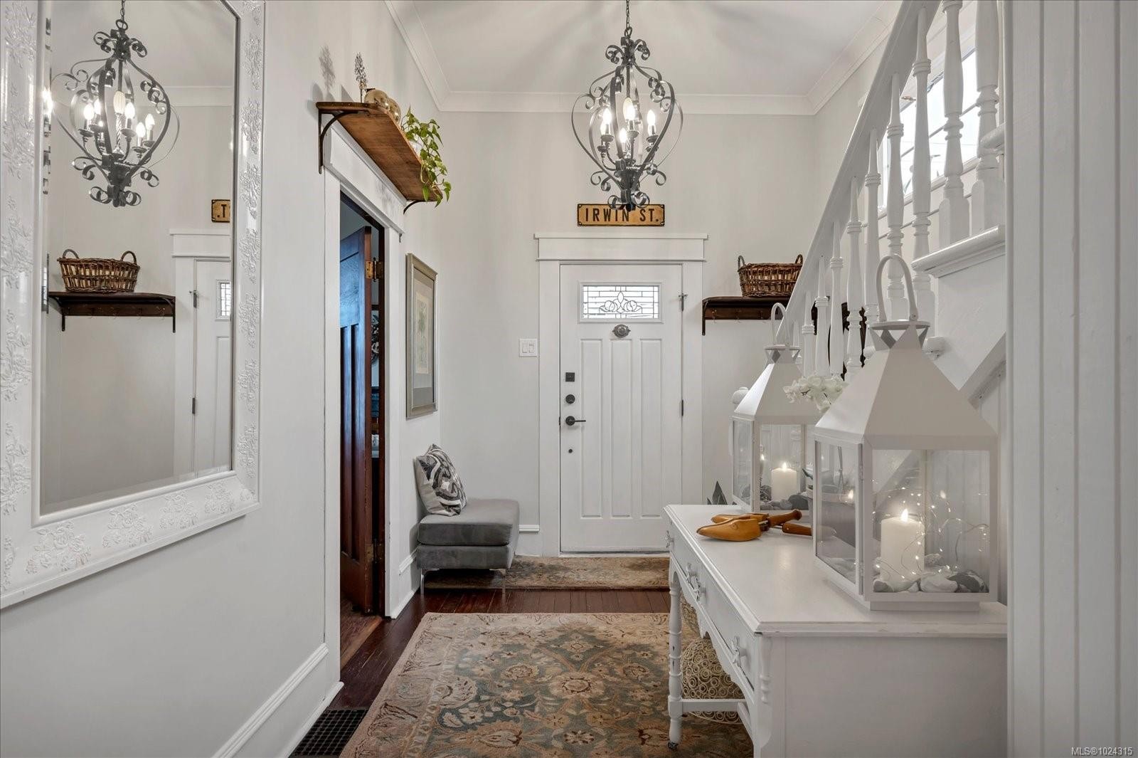 16 Irwin St, Nanaimo, BC