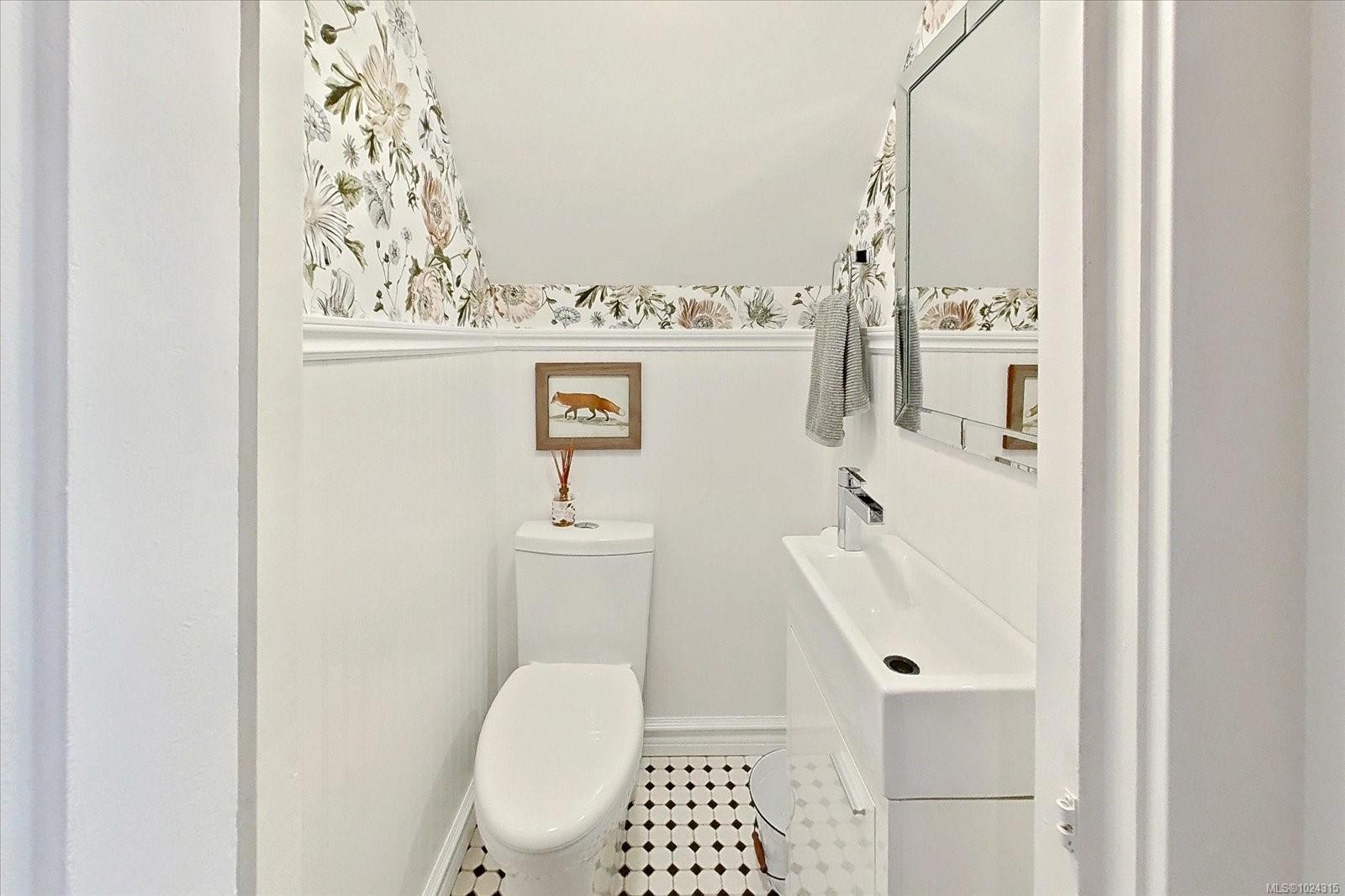 16 Irwin St, Nanaimo, BC