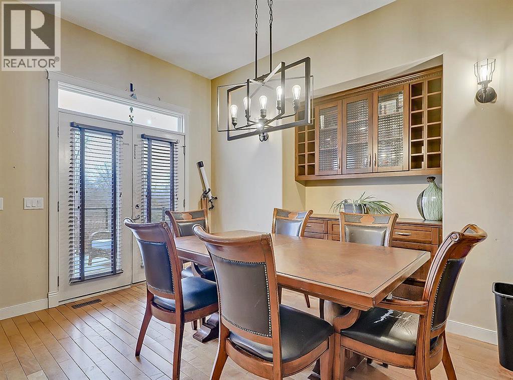 308 Lineham Acres Drive Nw, High River, AB - Indoor Photo Showing Dining Room