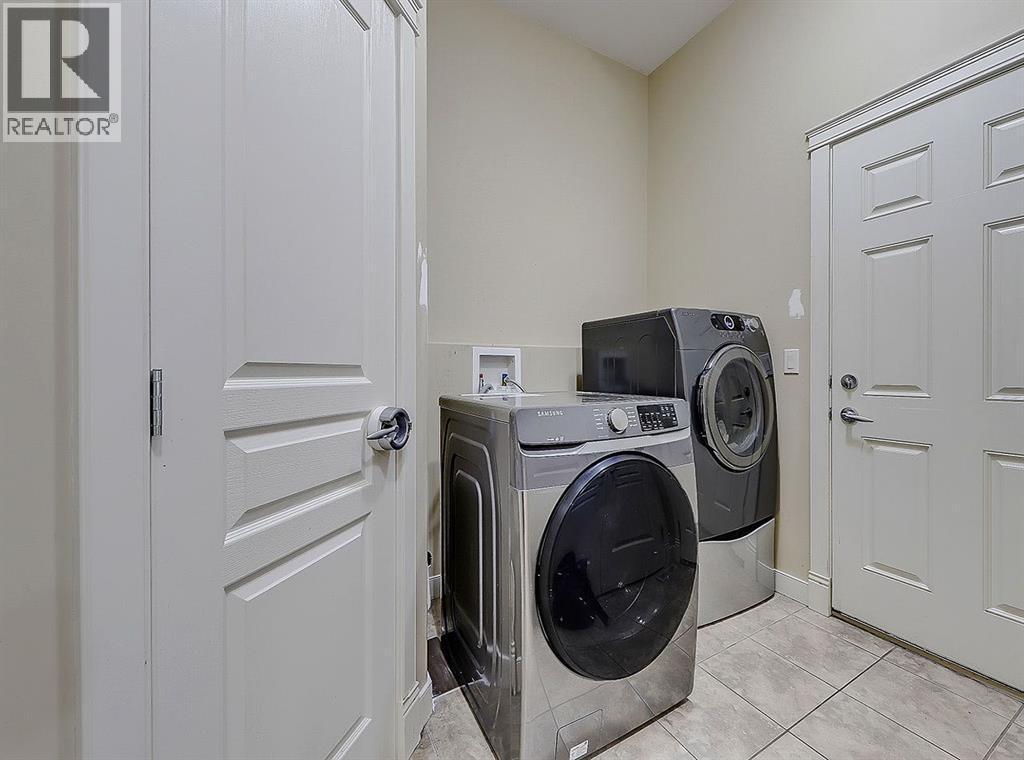 308 Lineham Acres Drive Nw, High River, AB - Indoor Photo Showing Laundry Room