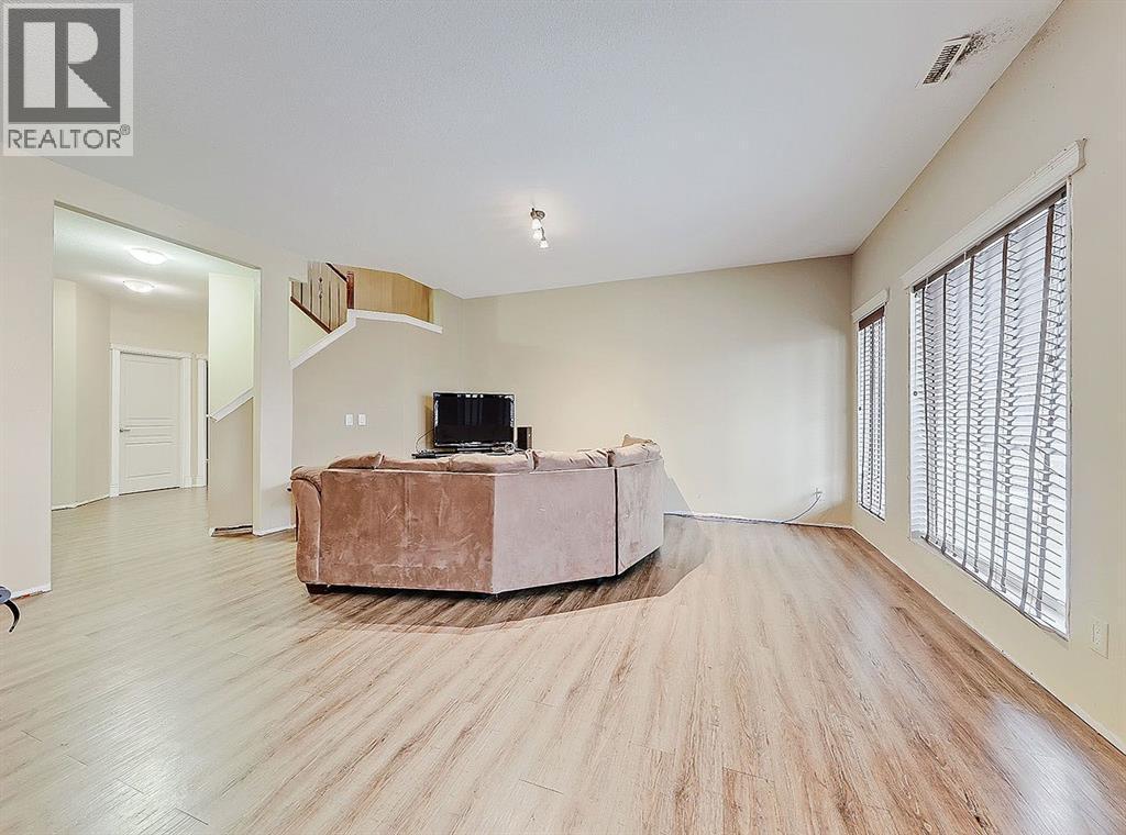 308 Lineham Acres Drive Nw, High River, AB - Indoor