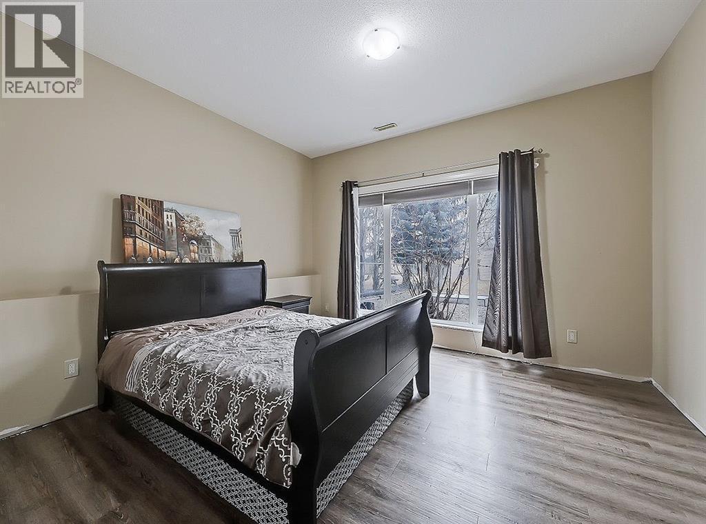 308 Lineham Acres Drive Nw, High River, AB - Indoor Photo Showing Bedroom