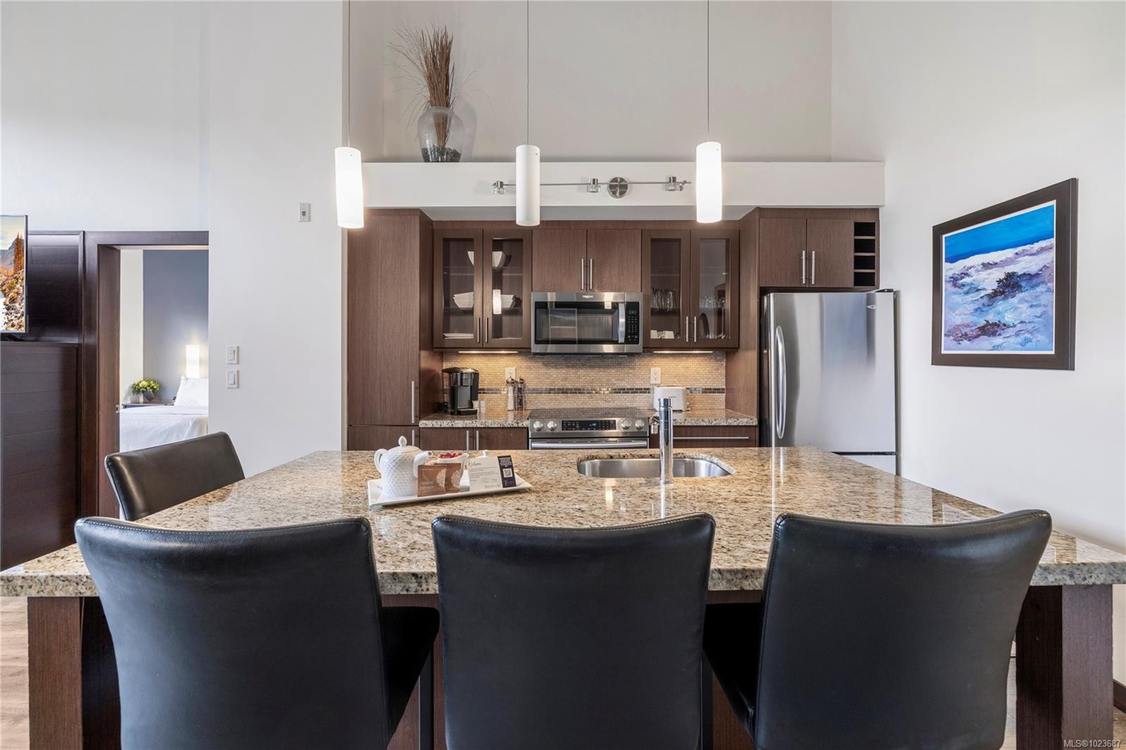 242-1175 Resort Dr, Parksville, BC - Indoor