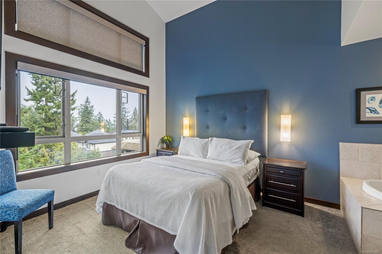 242-1175 Resort Dr, Parksville, BC - Indoor Photo Showing Bedroom