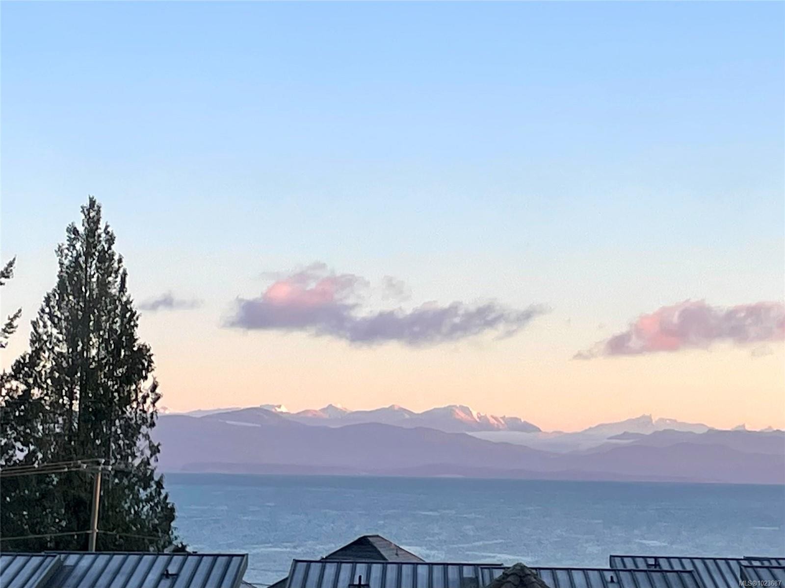 242-1175 Resort Dr, Parksville, BC - Outdoor With Body Of Water With View
