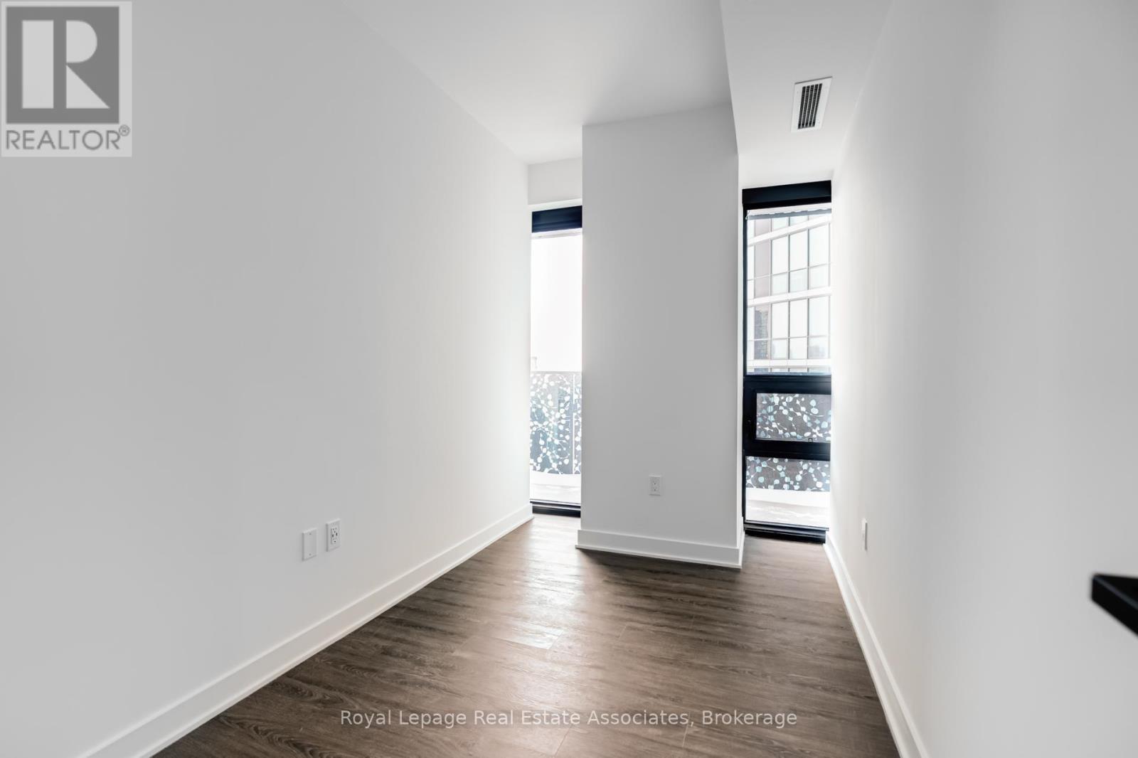 2206 - 55 Charles Street E, Toronto, ON - Indoor Photo Showing Other Room