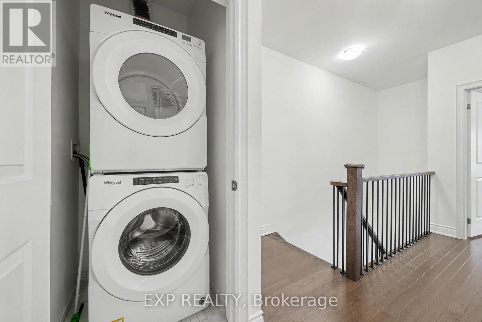 22 18Th Street N, Wasaga Beach, ON - Indoor Photo Showing Laundry Room
