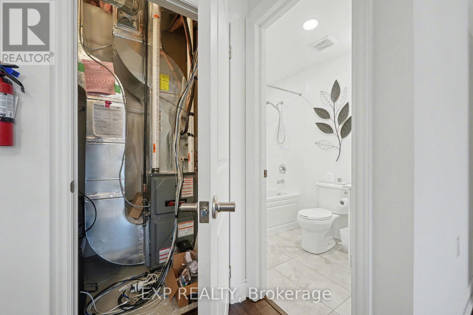 22 18Th Street N, Wasaga Beach, ON - Indoor