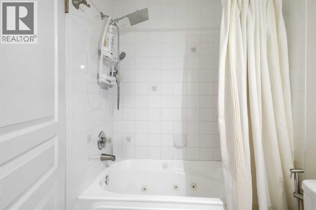510, 55 Arbour Grove Close Nw, Calgary, AB - Indoor Photo Showing Bathroom
