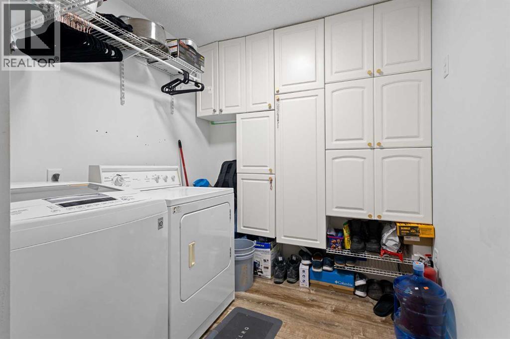 510, 55 Arbour Grove Close Nw, Calgary, AB - Indoor Photo Showing Laundry Room