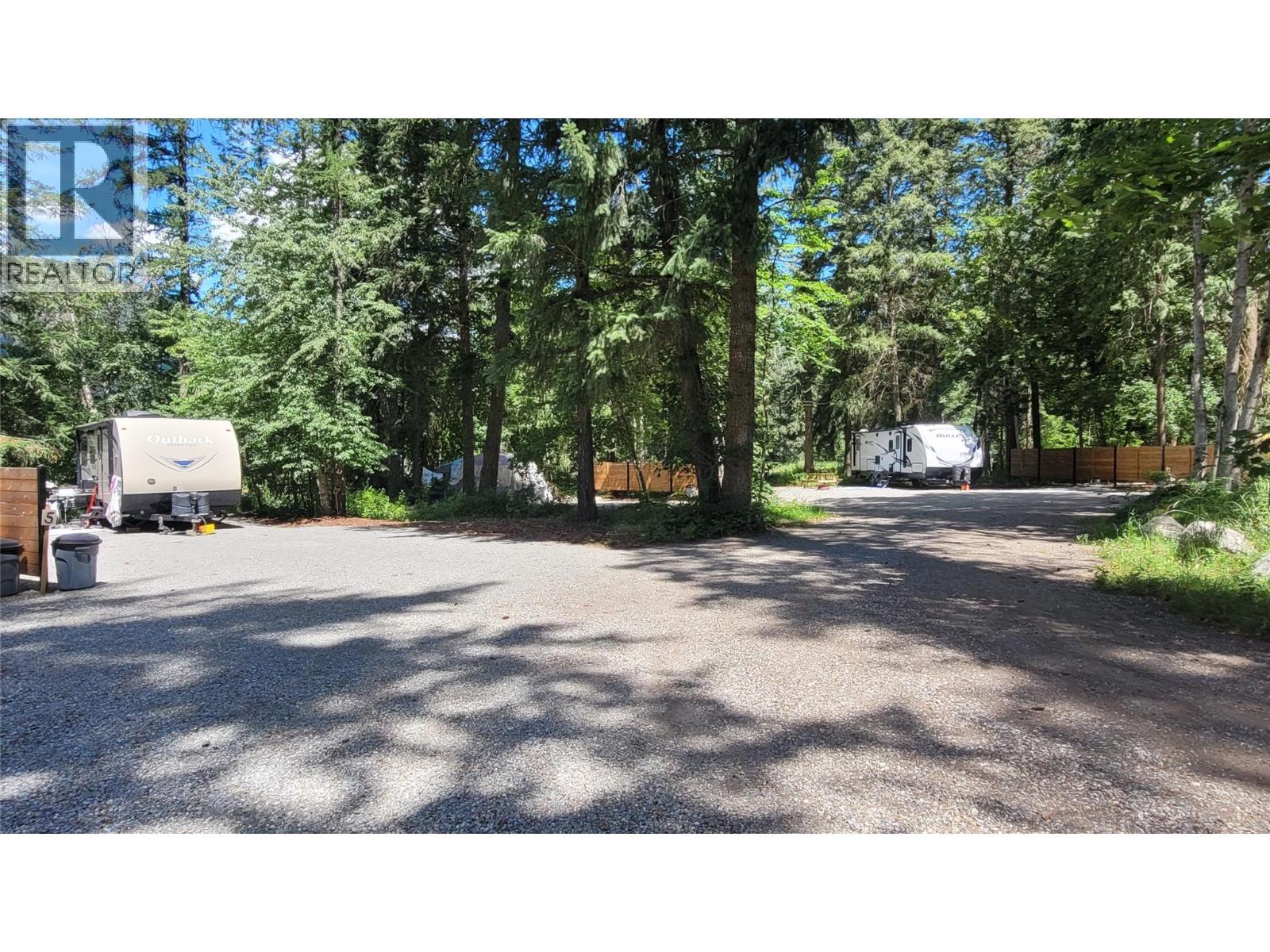 7704 97A Highway, Mara, BC