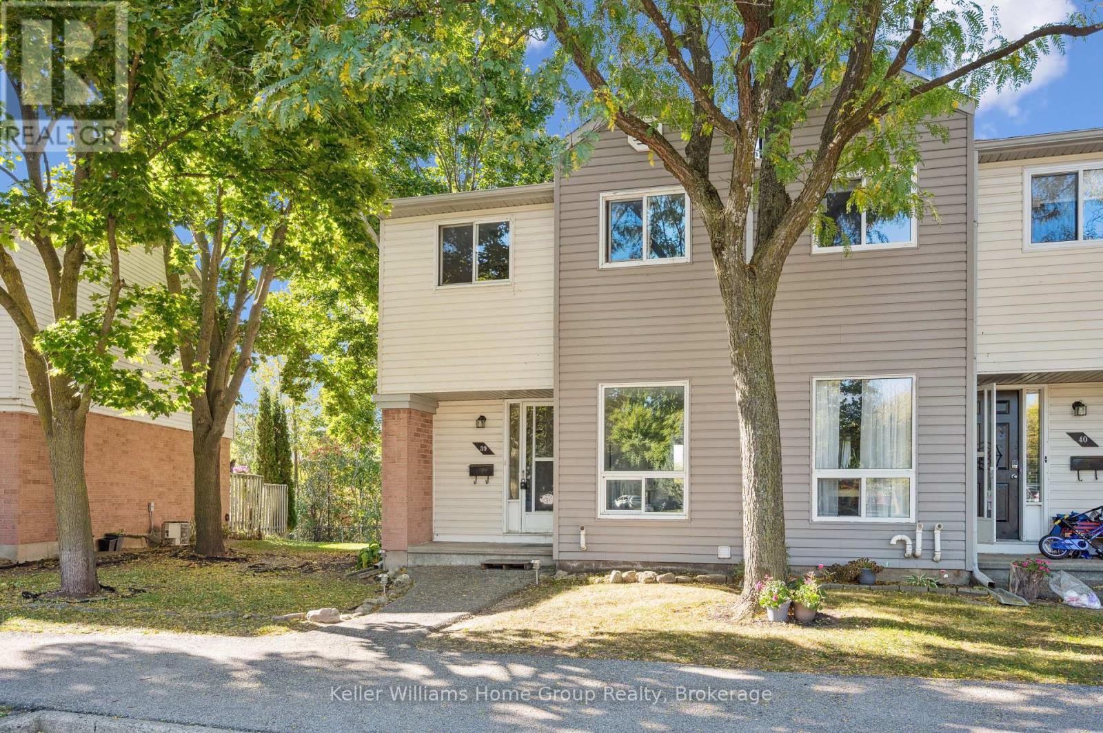 39 - 40 Imperial Road N, Guelph (Willow West/Sugarbush/West Acres), ON - Outdoor