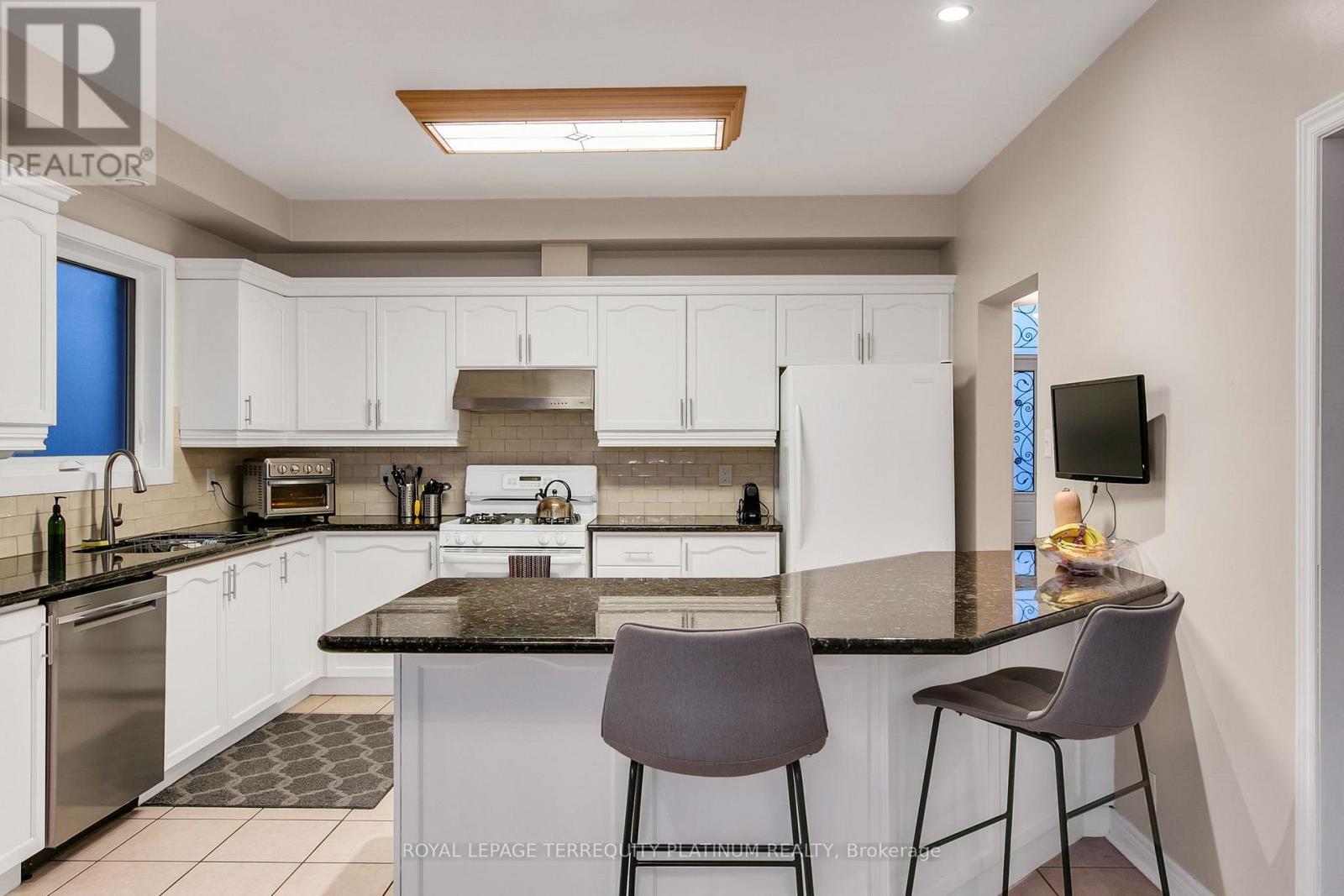 68 Grandlea Crescent, Markham, ON