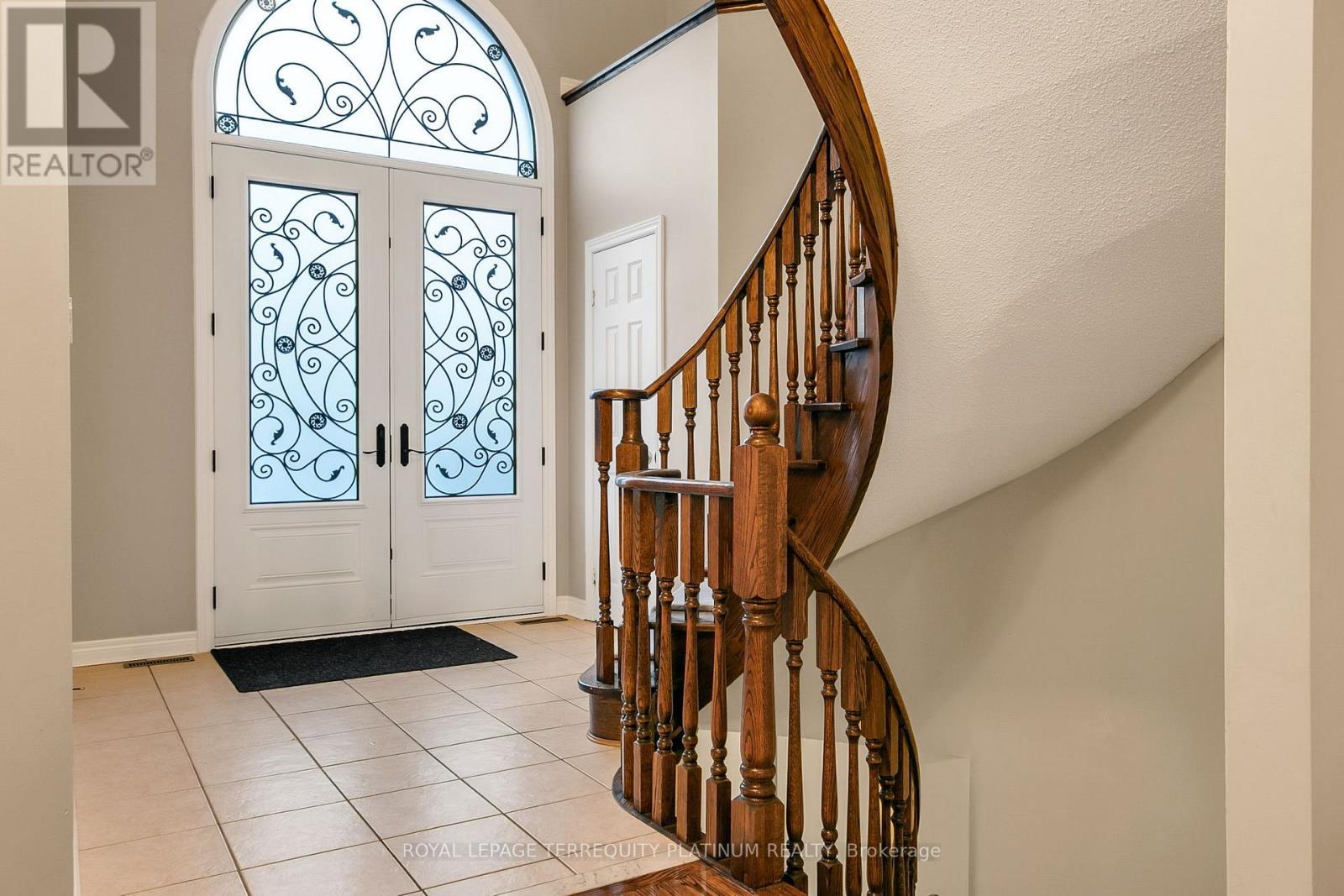 68 Grandlea Crescent, Markham, ON