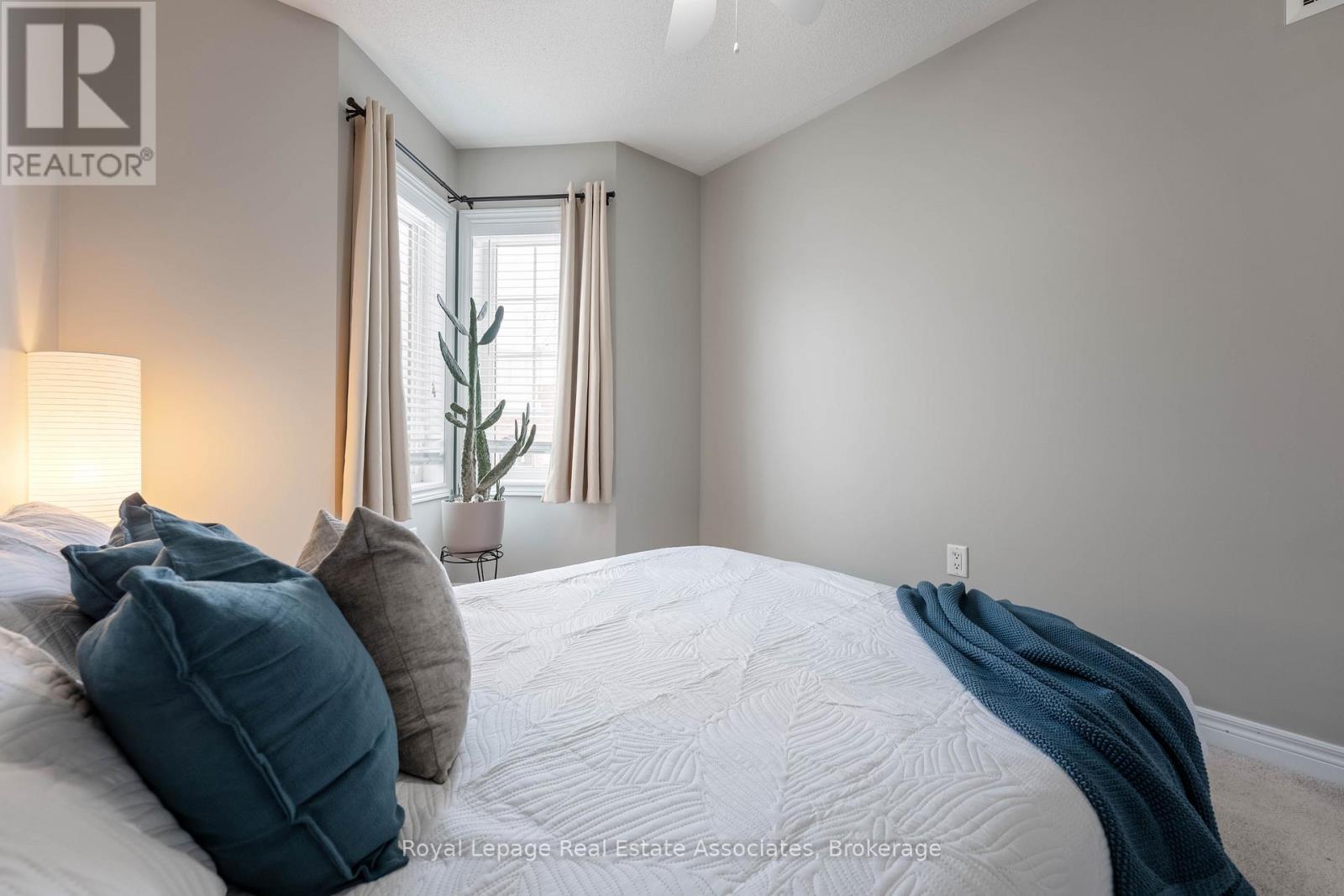 Bedroom - 44 Sutcliff Lane, Halton Hills, ON - Indoor Photo Showing Bedroom