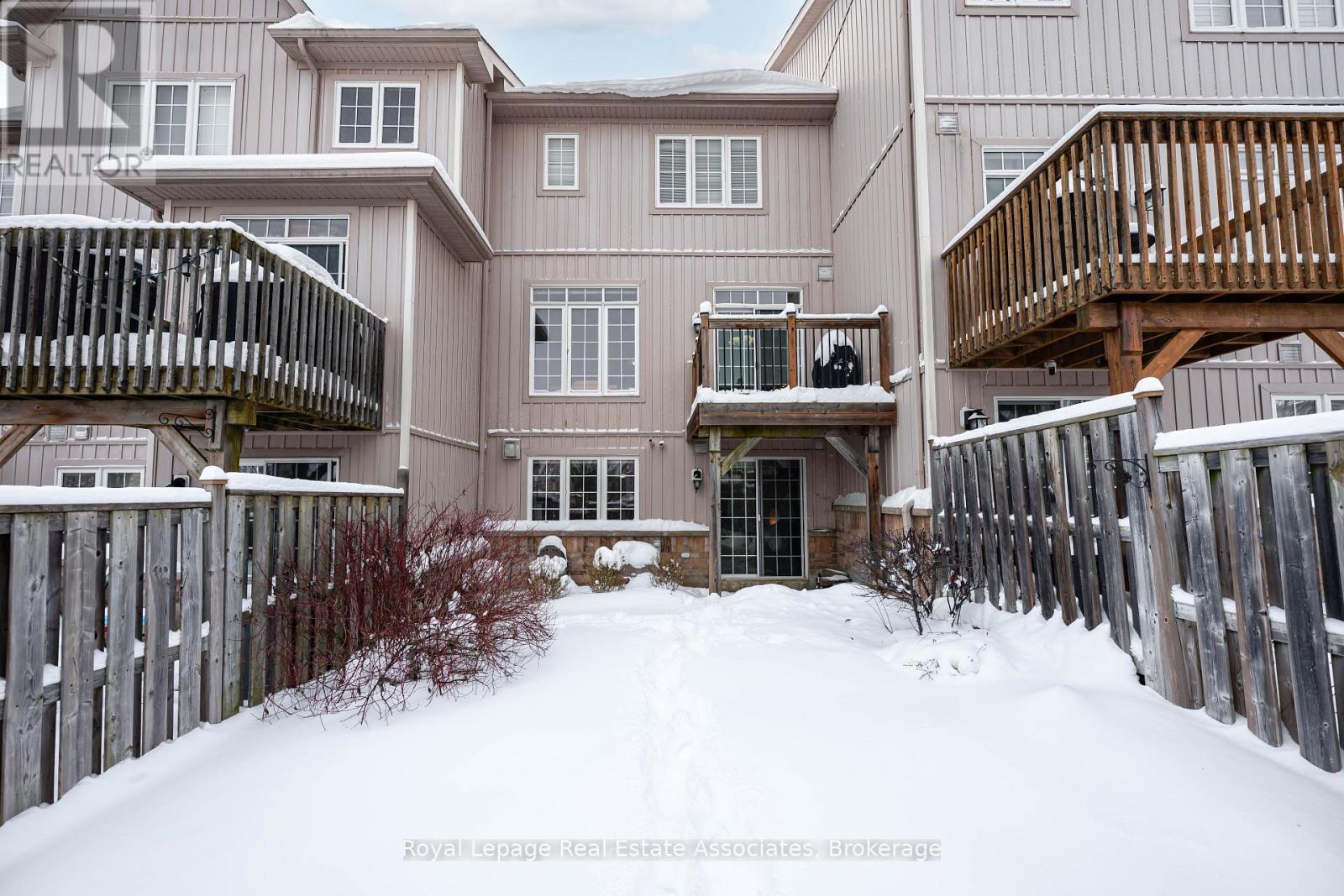 Backyard - 44 Sutcliff Lane, Halton Hills, ON - Outdoor With Balcony
