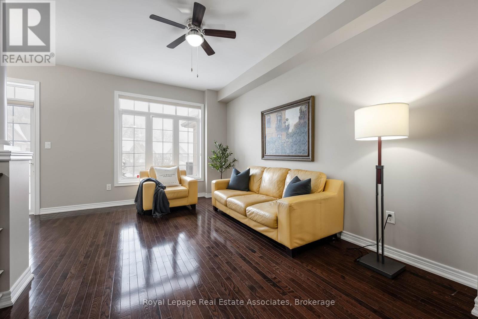 Living Room - 44 Sutcliff Lane, Halton Hills, ON - Indoor Photo Showing Other Room