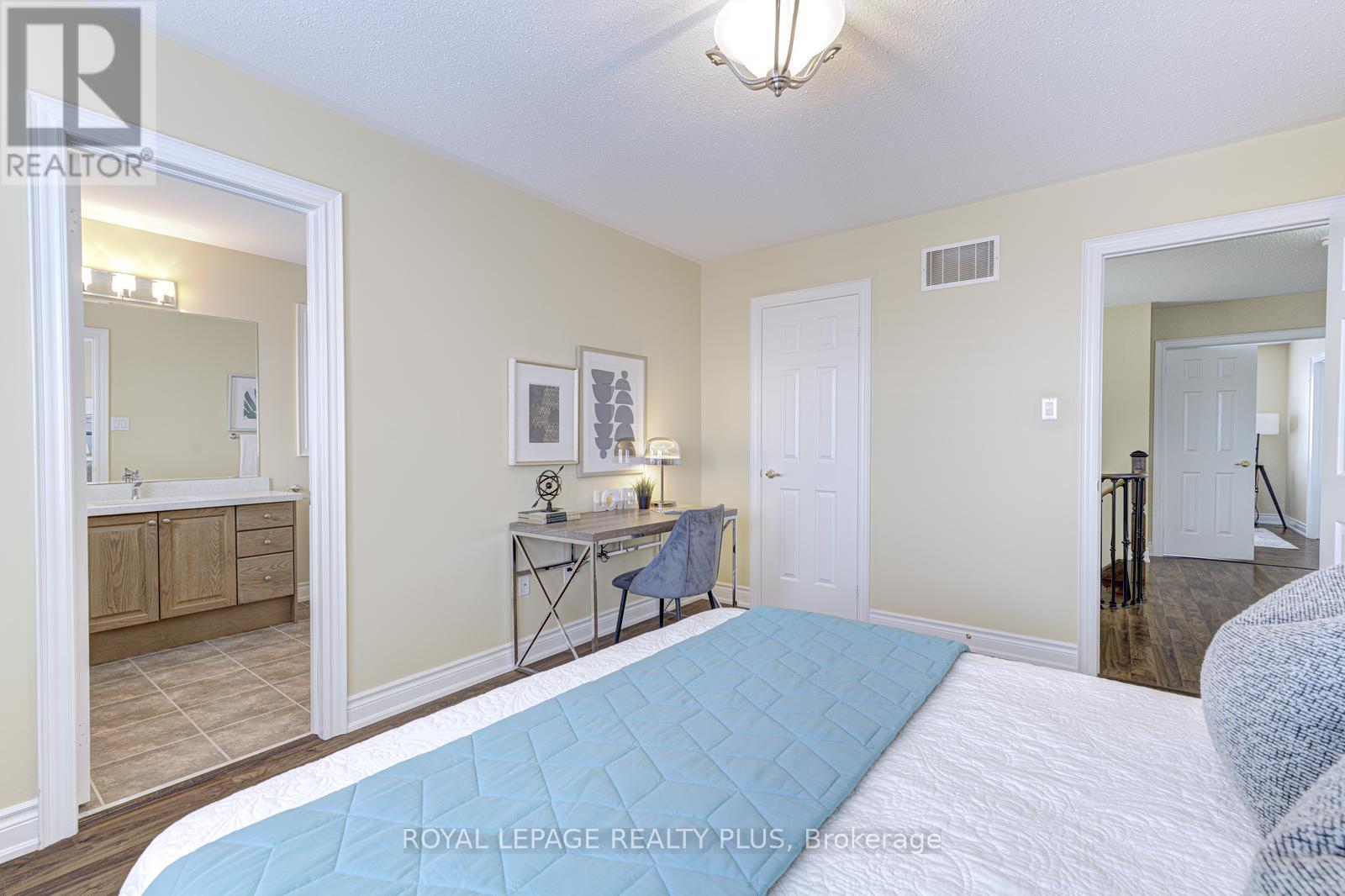 3146 Southwind Road, Mississauga, ON - Indoor Photo Showing Bedroom