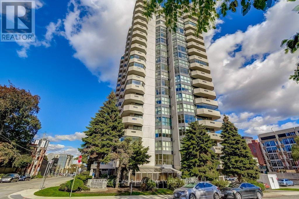 9D - 67 Caroline Street S, Hamilton, ON - Outdoor With Facade