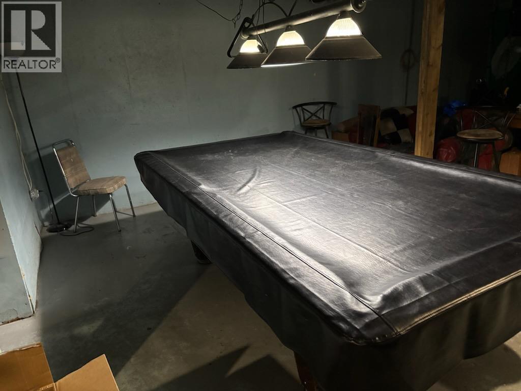 1332 66Th Street, Grand Forks, BC - Indoor