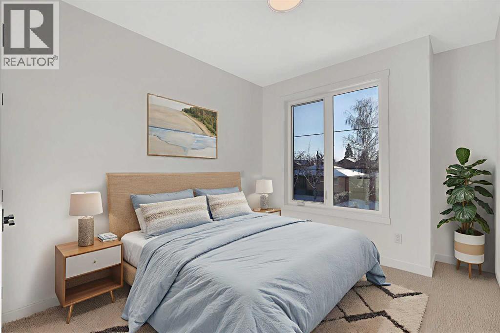 2436 30 Avenue Sw, Calgary, AB - Indoor Photo Showing Bedroom