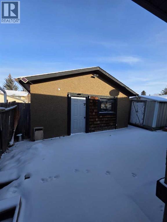 192 Templevale Road Ne, Calgary, AB - Outdoor With Exterior