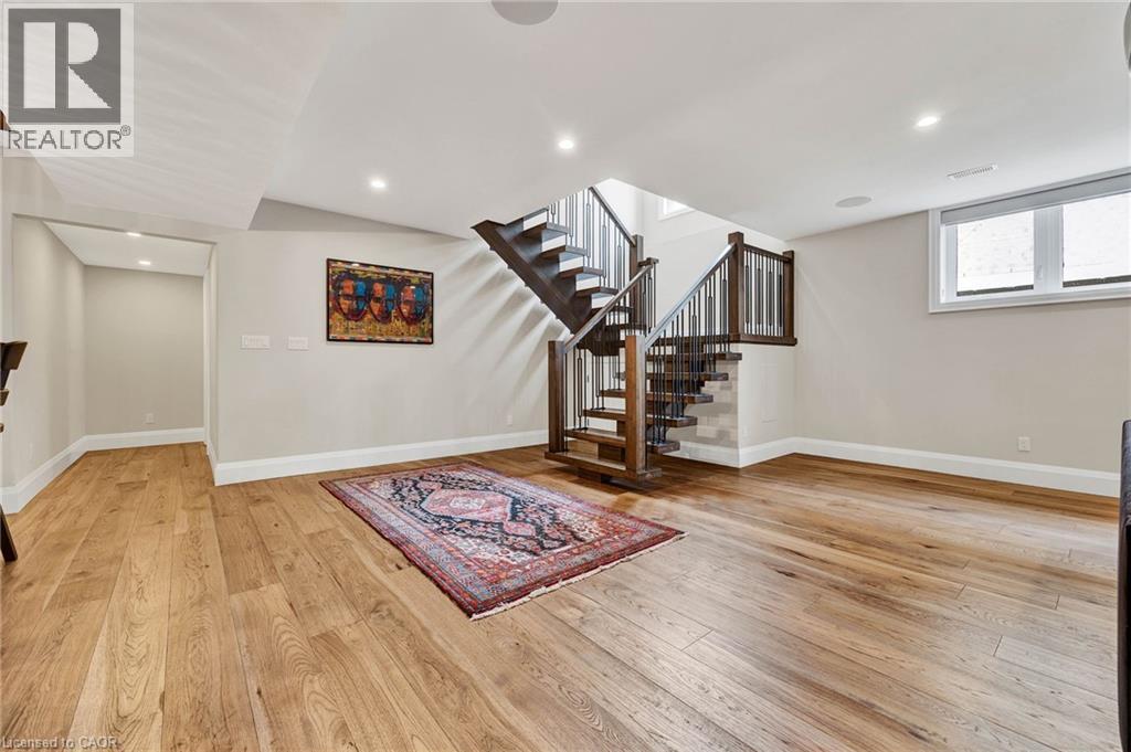 44 Pioneer Ridge Drive, Kitchener, ON - Indoor