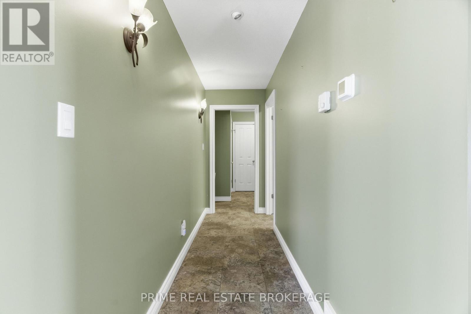40987 Kirkton Road, South Huron (Exeter), ON - Indoor Photo Showing Other Room