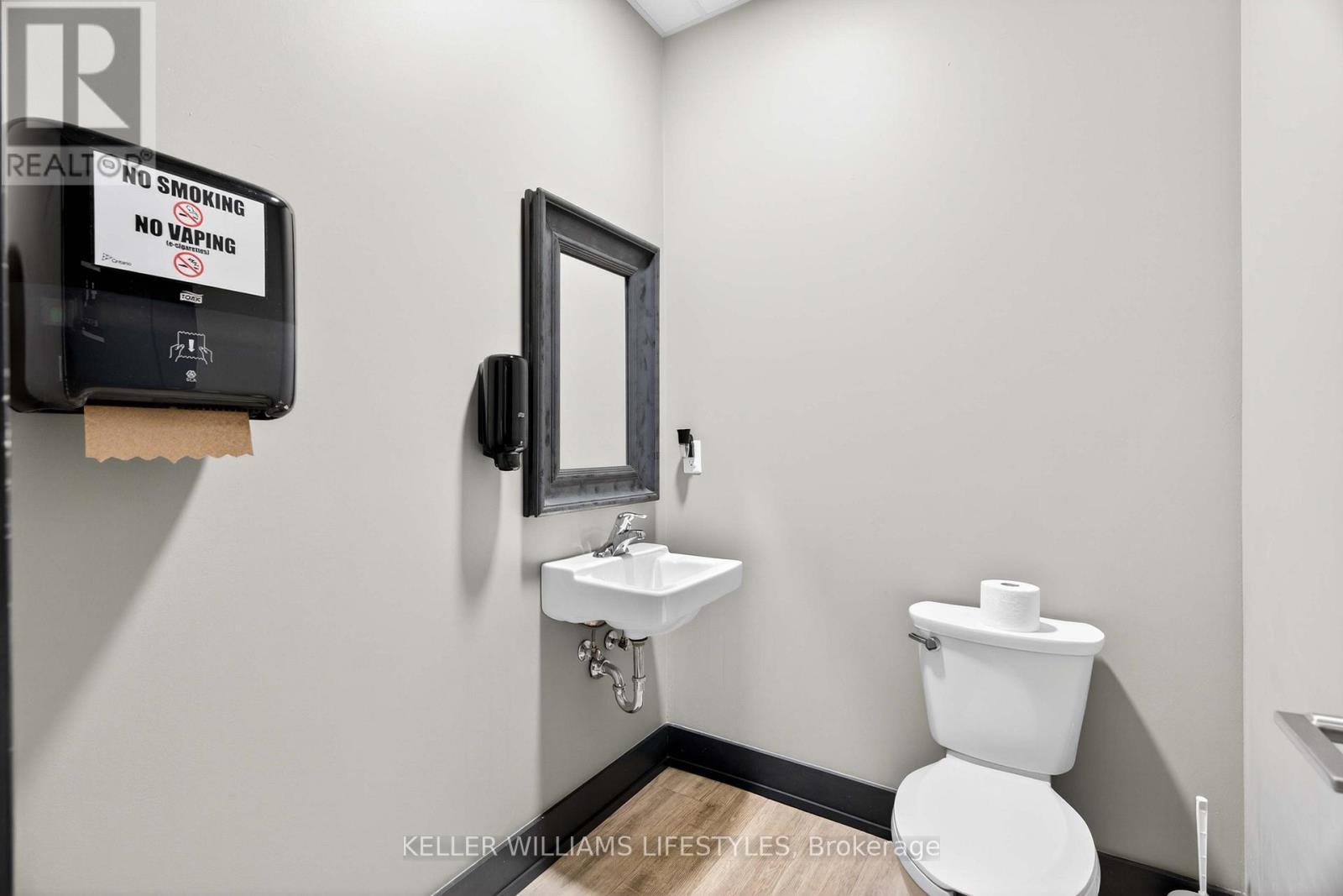 63 Front Street W, Strathroy-Caradoc (Nw), ON