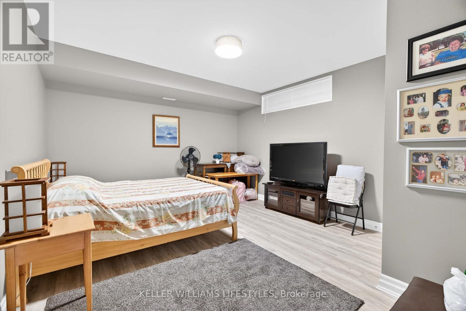 63 Front Street W, Strathroy-Caradoc (Nw), ON