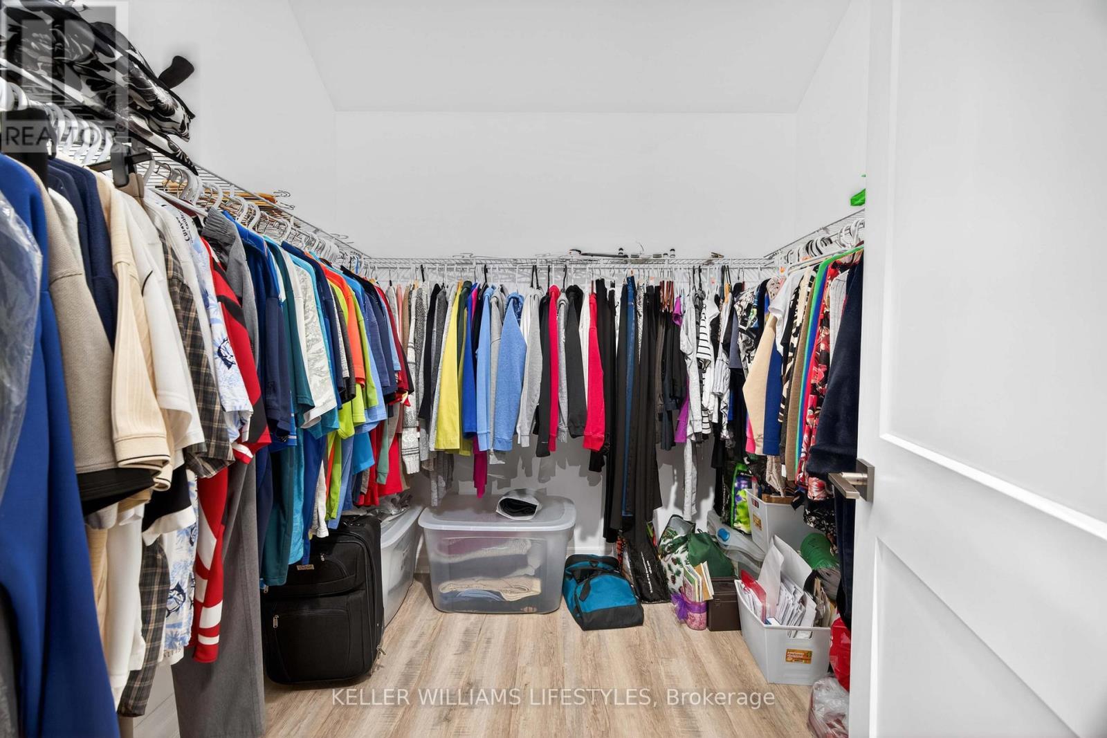 63 Front Street W, Strathroy-Caradoc (Nw), ON