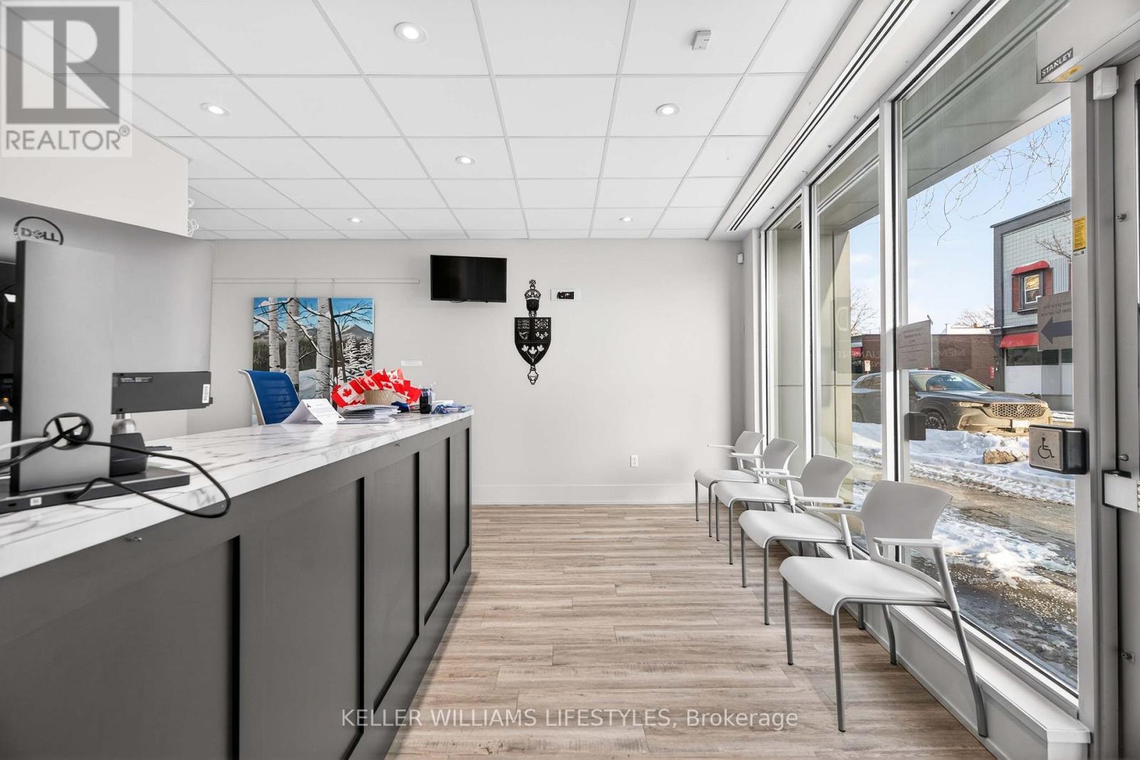 65 Front Street W, Strathroy-Caradoc (Nw), ON