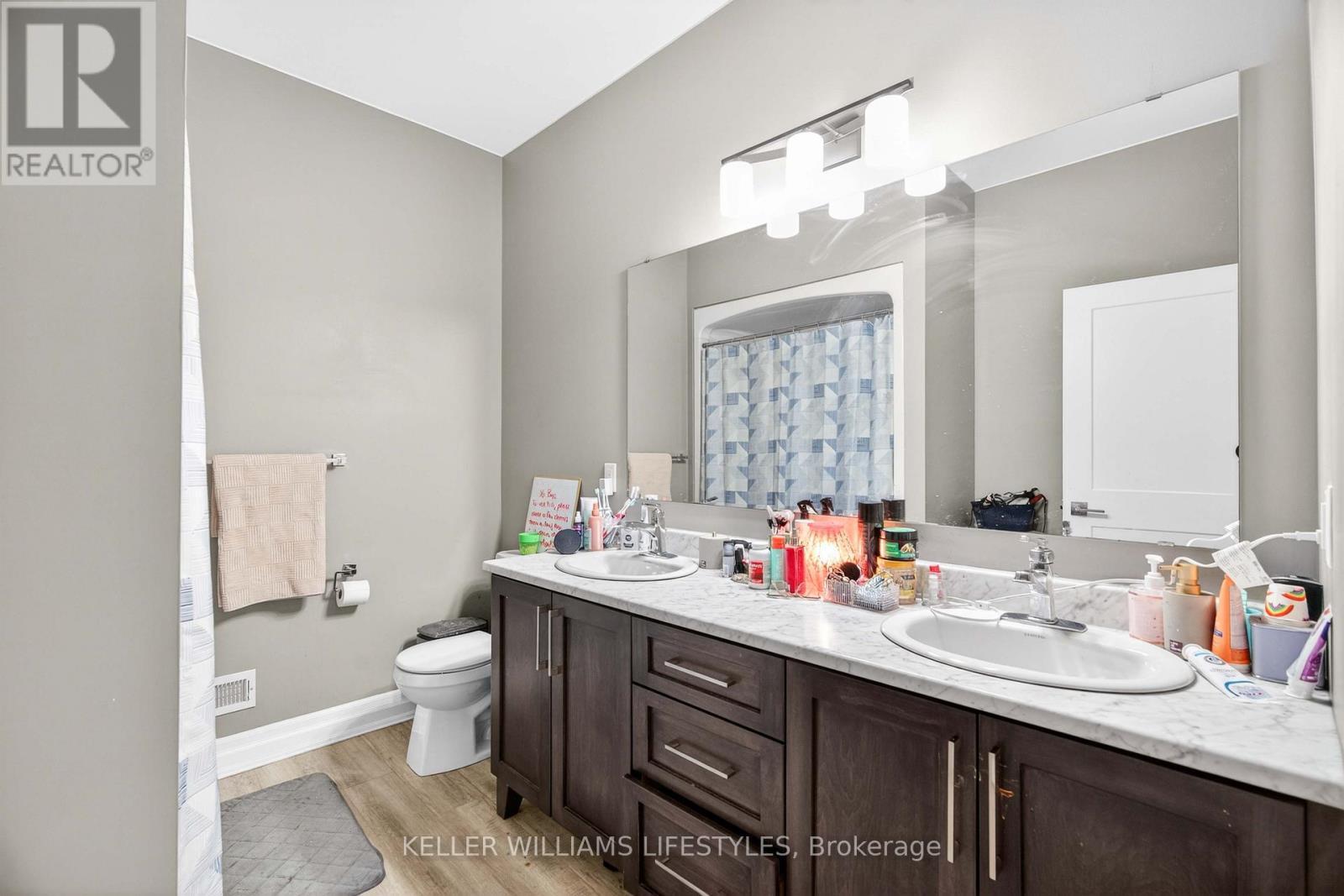 65 Front Street W, Strathroy-Caradoc (Nw), ON