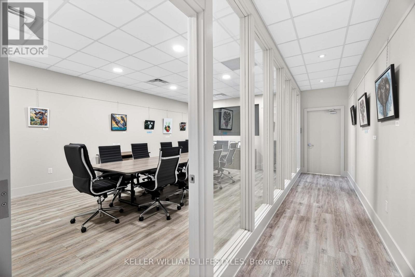 65 Front Street W, Strathroy-Caradoc (Nw), ON