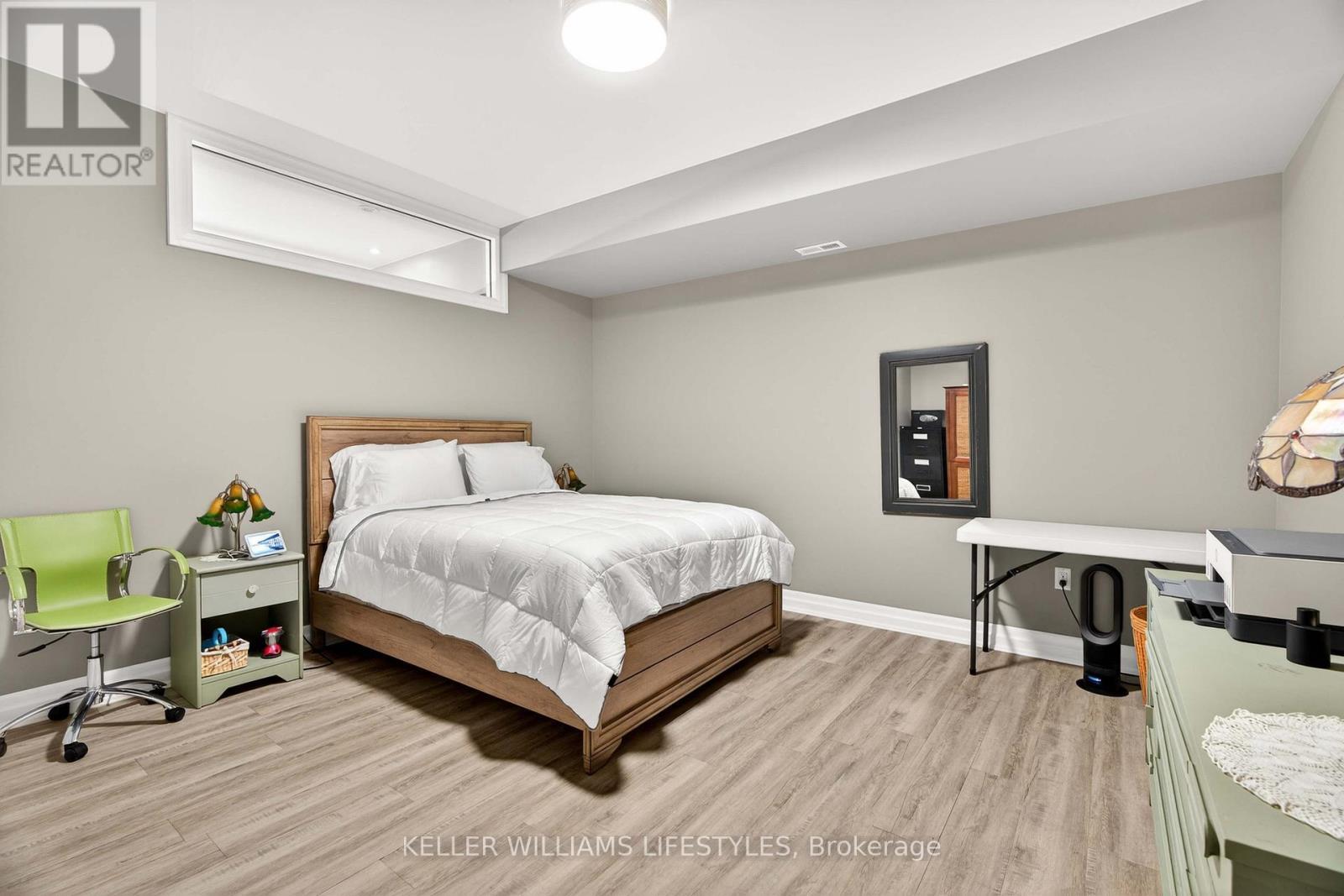 67 Front Street W, Strathroy-Caradoc (Nw), ON