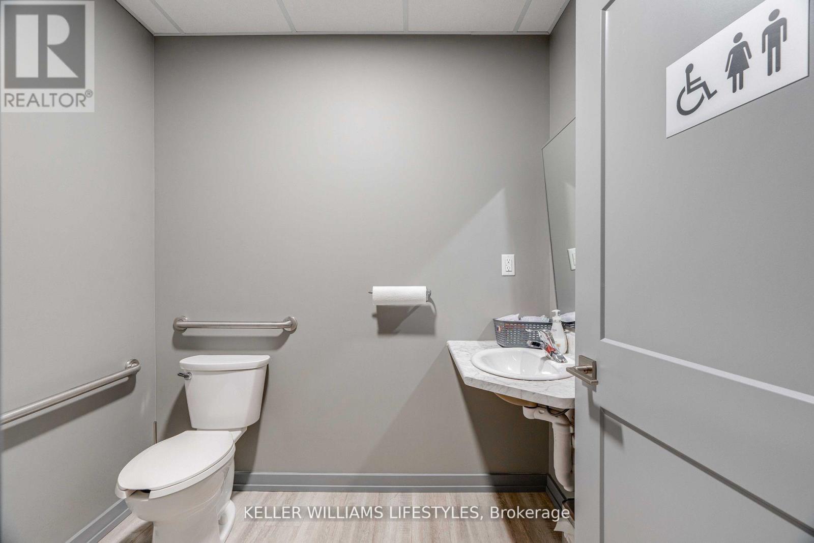 67 Front Street W, Strathroy-Caradoc (Nw), ON