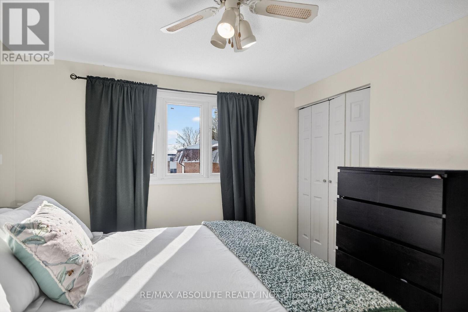 12 - 68 King Street, Ottawa, ON - Indoor Photo Showing Bedroom