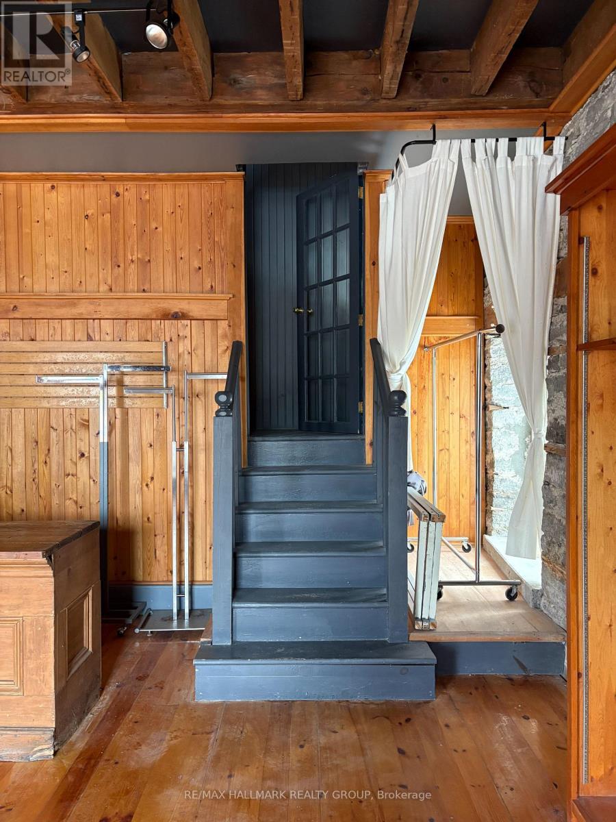 Back staircase to 2nd floor. - 4883 Kinburn Side Road, Mississippi Mills, ON