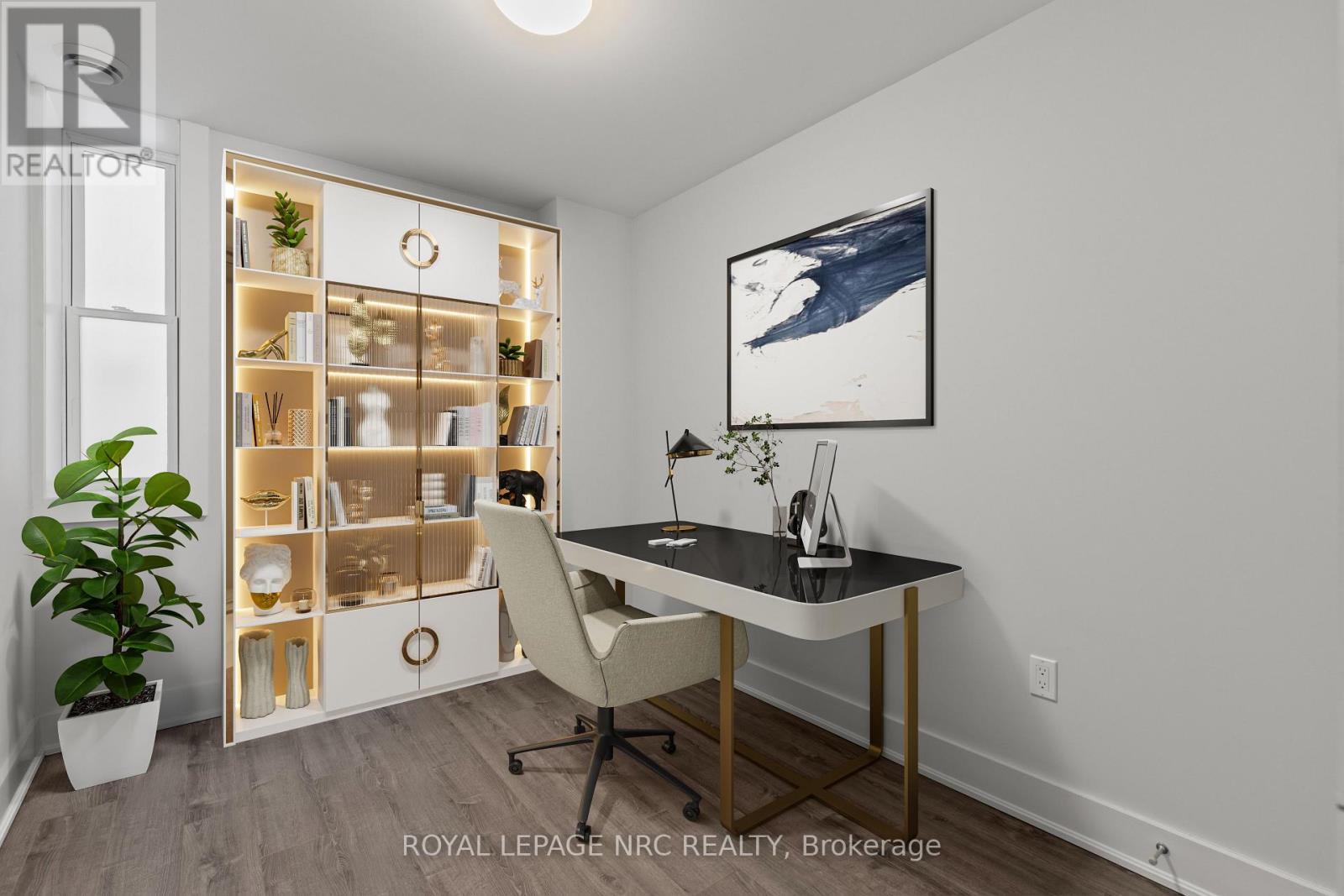 106 - 3710 Main Street, Niagara Falls (Chippawa), ON - Indoor Photo Showing Office