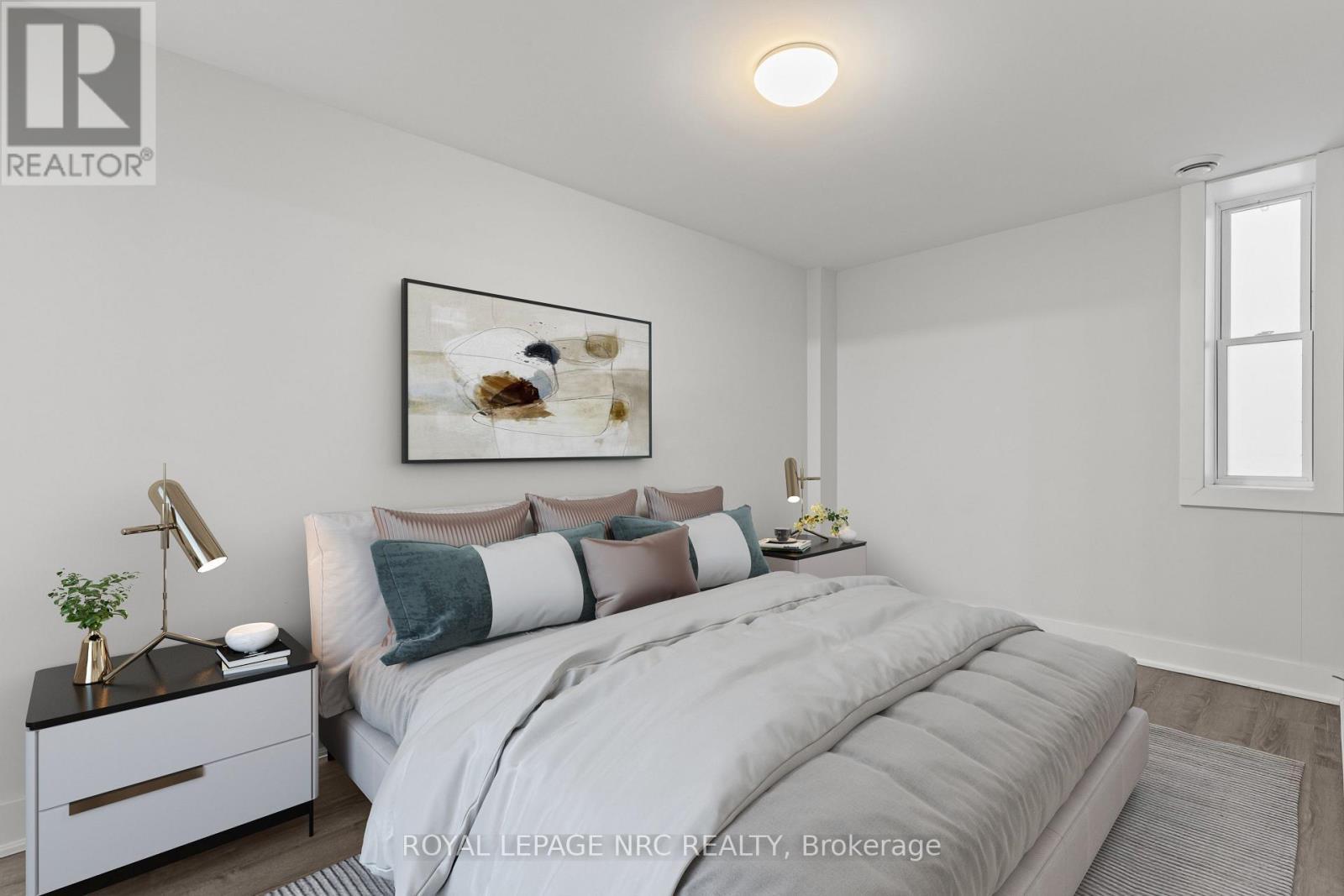 106 - 3710 Main Street, Niagara Falls (Chippawa), ON - Indoor Photo Showing Bedroom