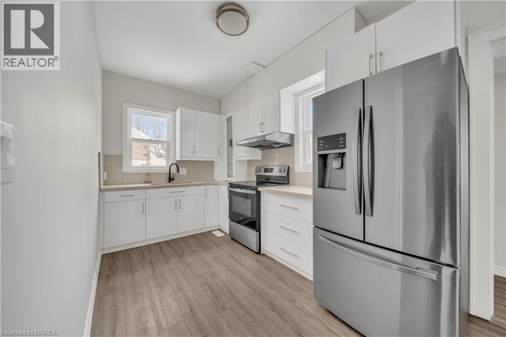 73 Hope Street E, Tavistock, ON - Indoor Photo Showing Kitchen