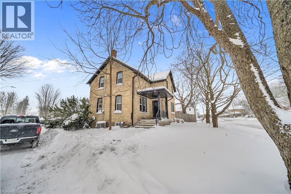 73 Hope Street E, Tavistock, ON - Outdoor