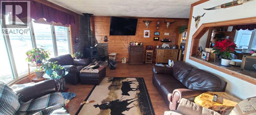 275083 Twp Rd 41, Hill Spring, AB