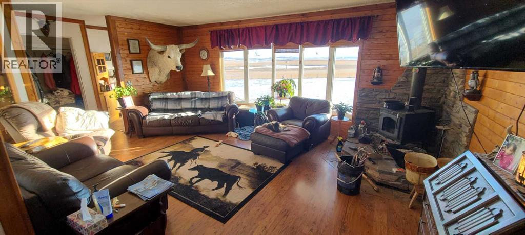 275083 Twp Rd 41, Hill Spring, AB
