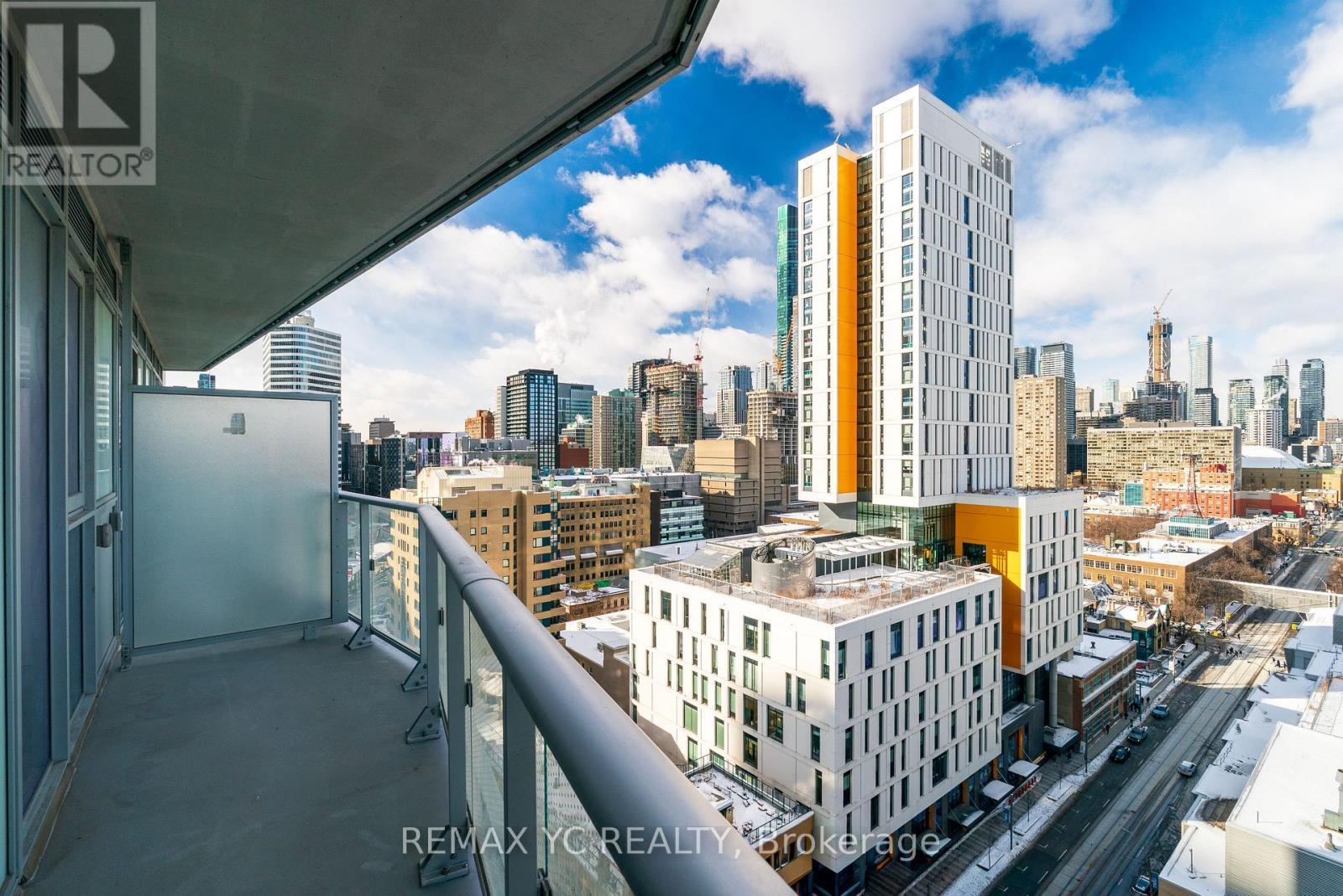 1802 - 100 Dalhousie Street, Toronto, ON - Outdoor