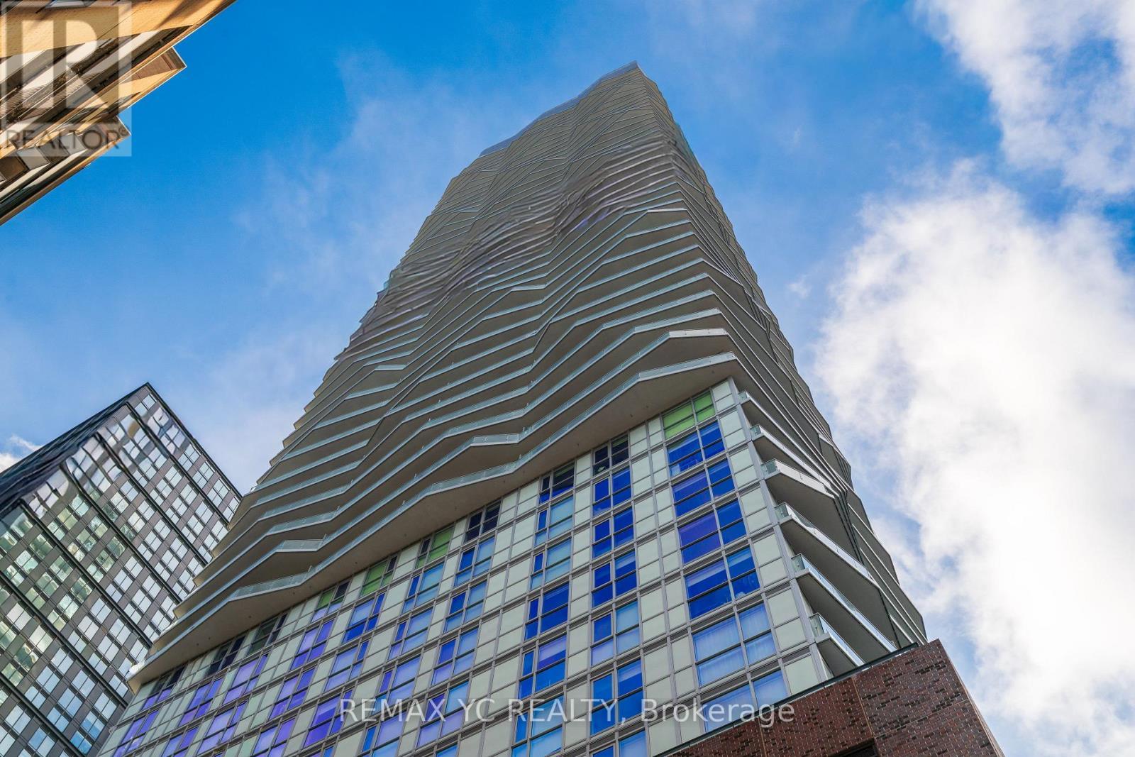 1802 - 100 Dalhousie Street, Toronto, ON - Outdoor