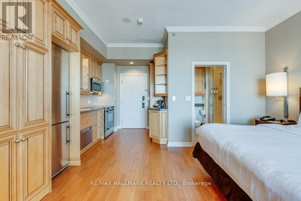 4305 - 1 King Street W, Toronto, ON - Indoor Photo Showing Bedroom